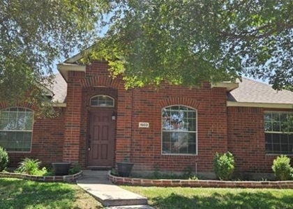 1503 Heather Brook Drive - Photo 1