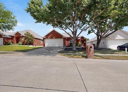 9012 Boone Drive - Photo 1