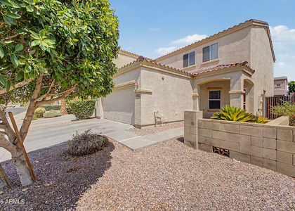 8748 W Wood Drive - Photo 1
