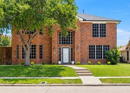 735 Yellowstone Drive - Photo 1
