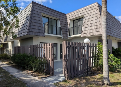1733 N Congress Avenue - Photo 1