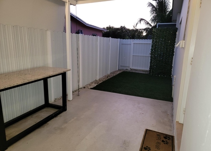 1611 Nw 63rd Avenue - Photo 1