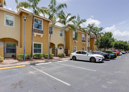 2851 W Prospect Road - Photo 1