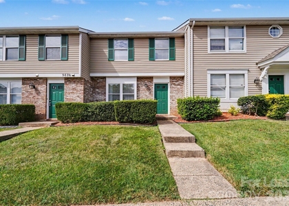 9626 Vinca Circle - Photo 1
