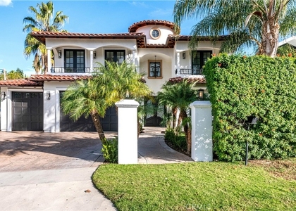 4906 Rubio Avenue - Photo 1