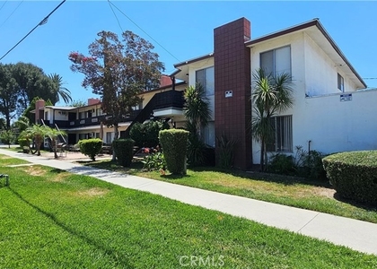501 W 34th - Photo 1