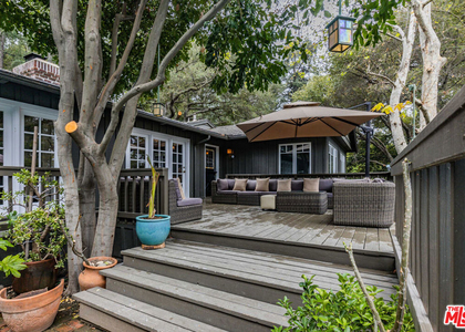 5228 Palm Drive - Photo 1