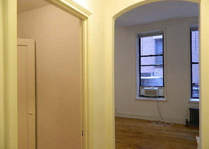 East 55th Street - Photo 1