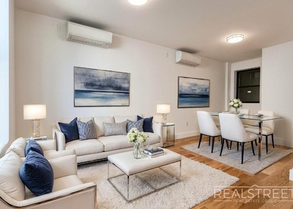 431 Dekalb Avenue - Photo 1