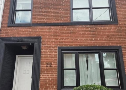 212 N Patrick Street - Photo 1