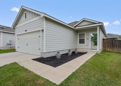 791 Circle Way - Photo 1