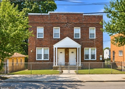 4223 Eads Street Ne - Photo 1