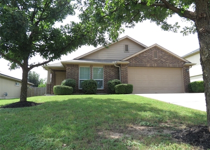 375 Musgrav - Photo 1