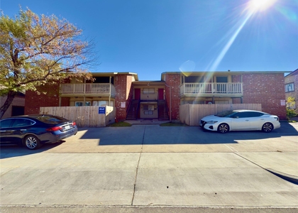8907 Parkfield Dr - Photo 1