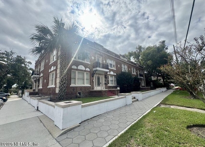 2504 Park Street - Photo 1