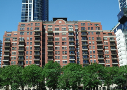 1250 S Indiana Avenue - Photo 1
