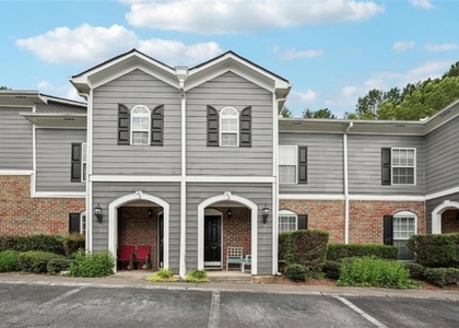 204 Summer Place - Photo 1