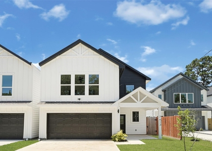 7411 Charlie Street - Photo 1