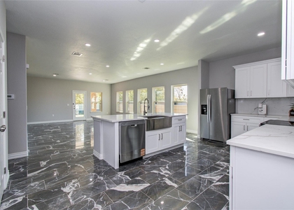898 Road 3556 - Photo 1