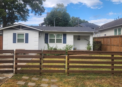 1207 Archer Street - Photo 1