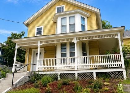 60 Washington - Photo 1