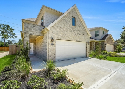 11928 Lakewood West Drive - Photo 1