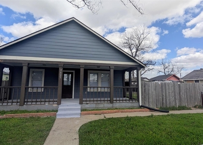 7521 Laredo Street - Photo 1