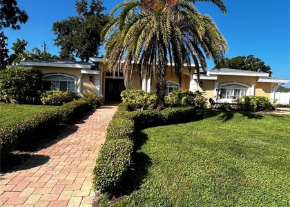 601 Palm Avenue - Photo 1