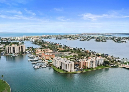 500 Treasure Island Causeway - Photo 1