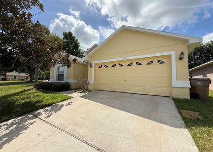 1221 Singleton Circle - Photo 1
