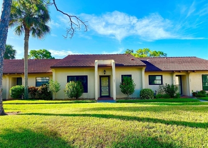 3625 Longmeadow - Photo 1
