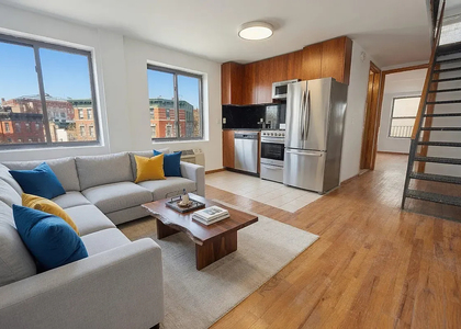 29 7th Avenue South - Photo 1