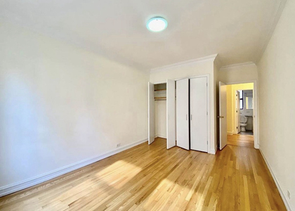  East 46th Street - Photo 1