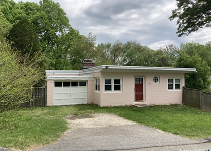 10 Phelps Lane - Photo 1