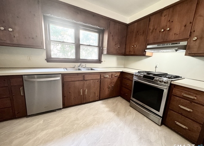 23 Quintard Avenue - Photo 1