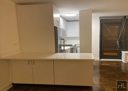 East 35 Street - Photo 1