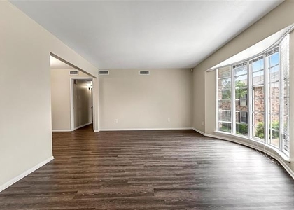 5835 E University Boulevard - Photo 1