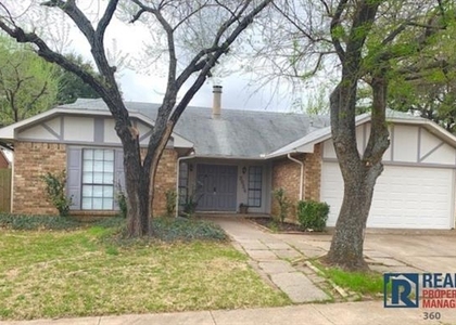 3824 Hackberry Lane - Photo 1