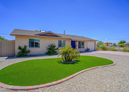 845 W Romo Jones Street - Photo 1