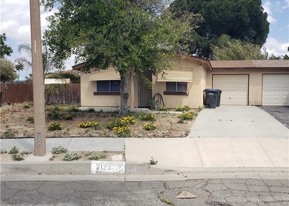 2125 San Bernardo - Photo 1