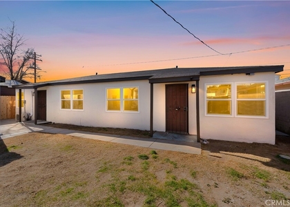 44945 Trevor Avenue - Photo 1