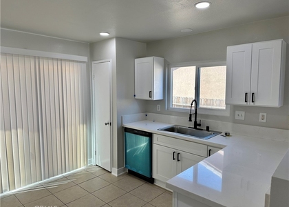 11923 Spring Hill Court - Photo 1
