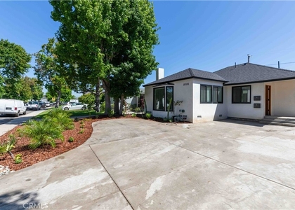 8006 Glider Avenue - Photo 1