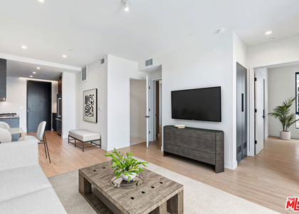 3667 Keystone Avenue - Photo 1
