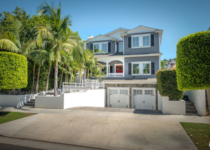 12142 Hollyglen Place - Photo 1