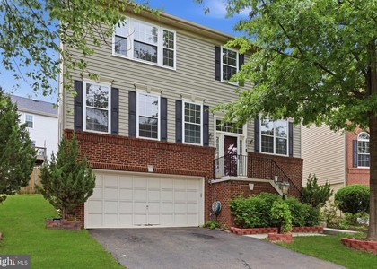 2917 Markhams Grant Drive - Photo 1