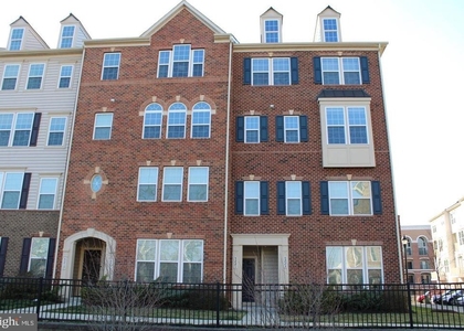 5221 Sable Court - Photo 1