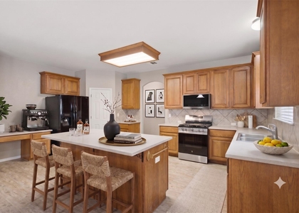2302 Brookhollow Ter - Photo 1