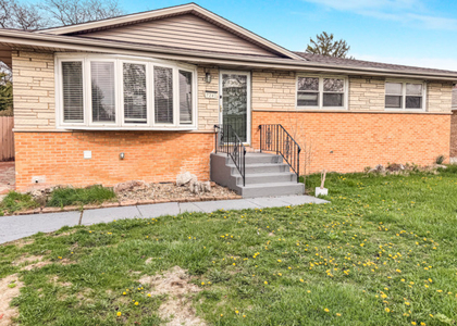 7241 Beloit Avenue - Photo 1