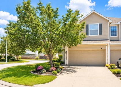 17242 Oakwood Chase Drive - Photo 1